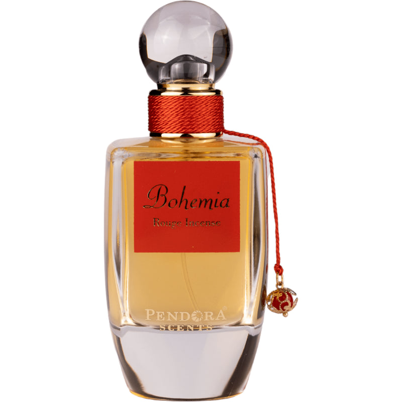 Bohemia Rouge Incense Eau de Parfum från Pendora Scents: en unisexdoft med kryddor, rökelse och trä för mystik och självsäkerhet.