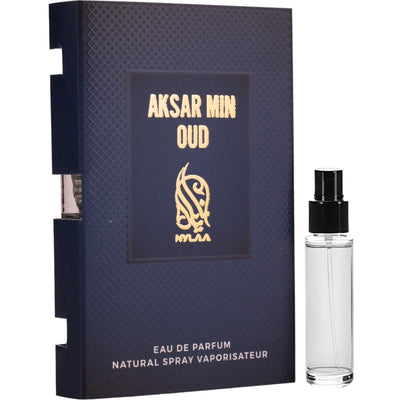Aksar Min Oud Eau de Parfum 2ml från Nylaa – en unisexdoft med orientalisk elegans och rika, sensuella noter.