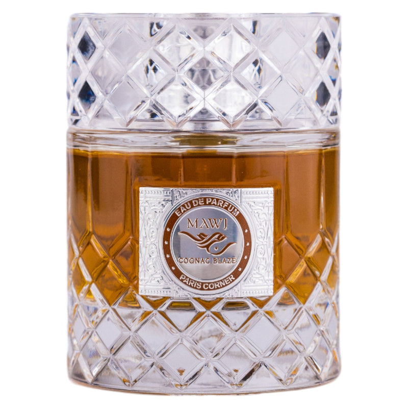 Mawj Cognac Blaze Eau de Parfum 100ml från Paris Corner - en elegant unisexdoft med kryddiga och träiga gourmandnoter.